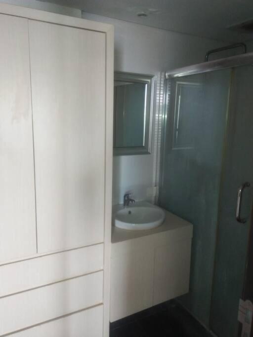 Mg Suite 1Bedroom Apartment By Just Inn Management 三宝垄 外观 照片